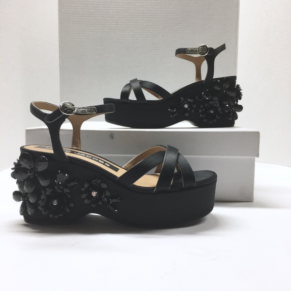 Marc Jacobs Shoes - MARC JACOBS Callie Embellished Flower Wedge Sandal
